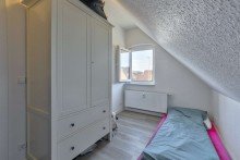 WE 1 - Zimmer im Dachgeschoss Gefragte Lage nahe dem Steinhuder Meer - attraktives Wohn- und Gesch�ftshaus �ber 6,7 % Rendite