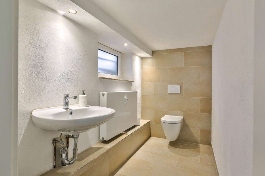 WC-Anlage im Kellergeschoss (Gemeinschaftsbereich) Mehrfamilienhaus Wunstorf