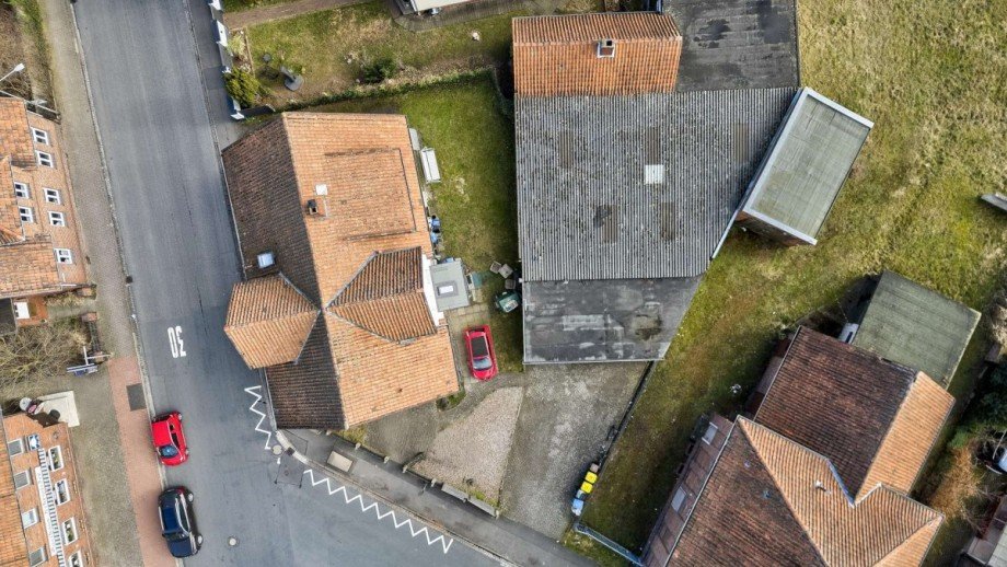 Luftaufnahme - Geb�ude und Garagenanlage Wohn- / Gesch�ftshaus Steinhude