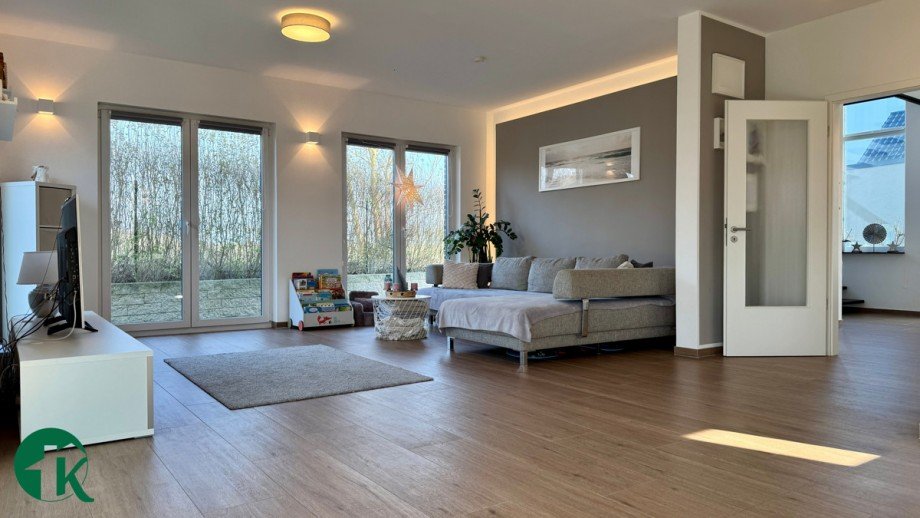 Gro�z�giger Wohnbereich Einfamilienhaus Bernau bei Berlin