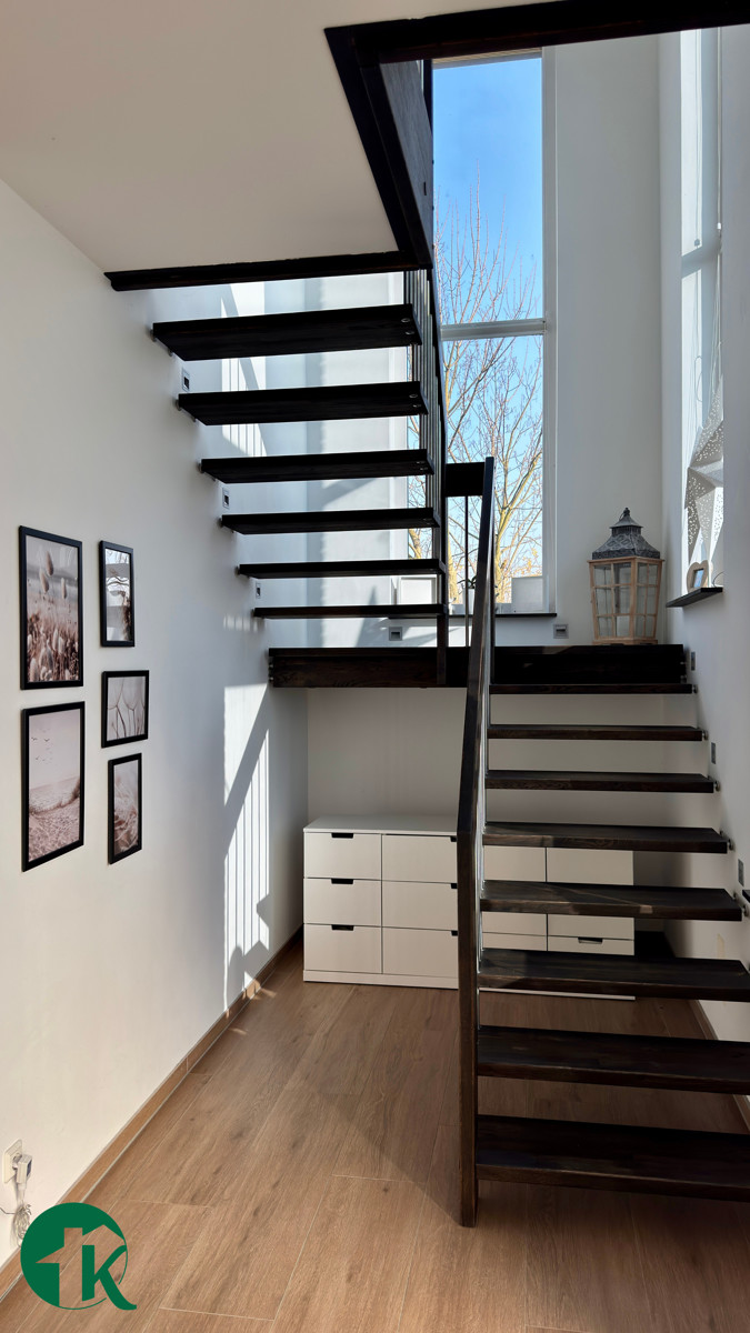 Holztreppe mit Weitblick Einfamilienhaus Bernau bei Berlin