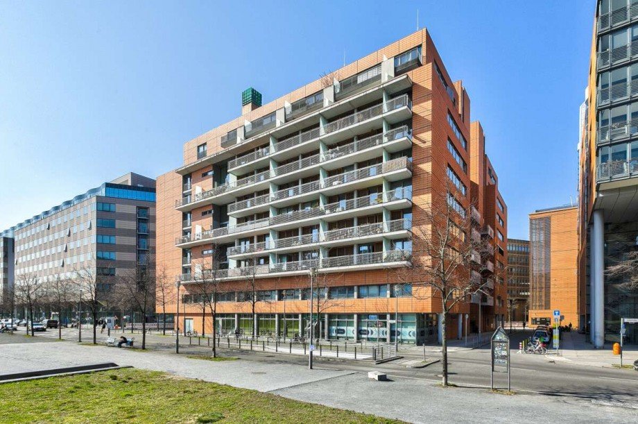 Gebansicht mit Umgebung Etagenwohnung Berlin