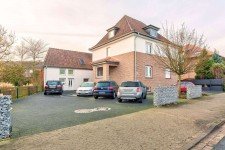 Hauptbild 4 Wohneinheiten unter einem Dach - kernsaniertes Mehrfamilienhaus