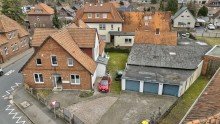 Wohnhaus mit Nebengeb�uden Gefragte Lage nahe dem Steinhuder Meer - attraktives Wohn- und Gesch�ftshaus �ber 6,7 % Rendite