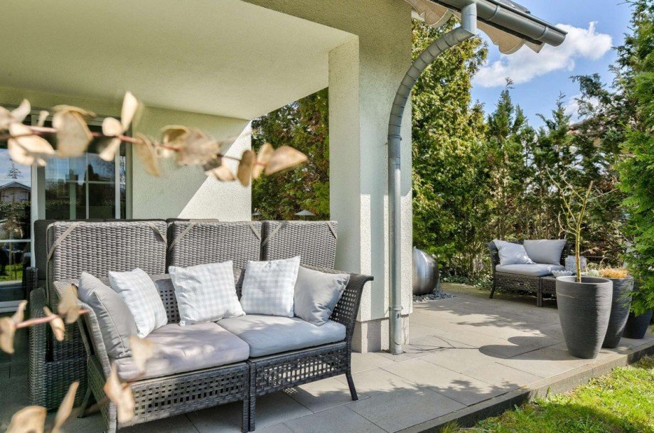 �berdachte Terrasse mit Sitzbereich Einfamilienhaus Bernau bei Berlin