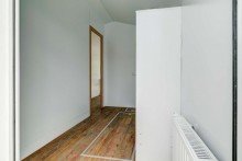 Flur im Hausboot Ferienhaus am Wasser: mit privatem Bootsanleger und zus�tzlichem Hausboot