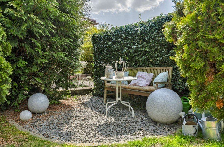 Gartenbereich mit Sitzplatz Einfamilienhaus Bernau bei Berlin