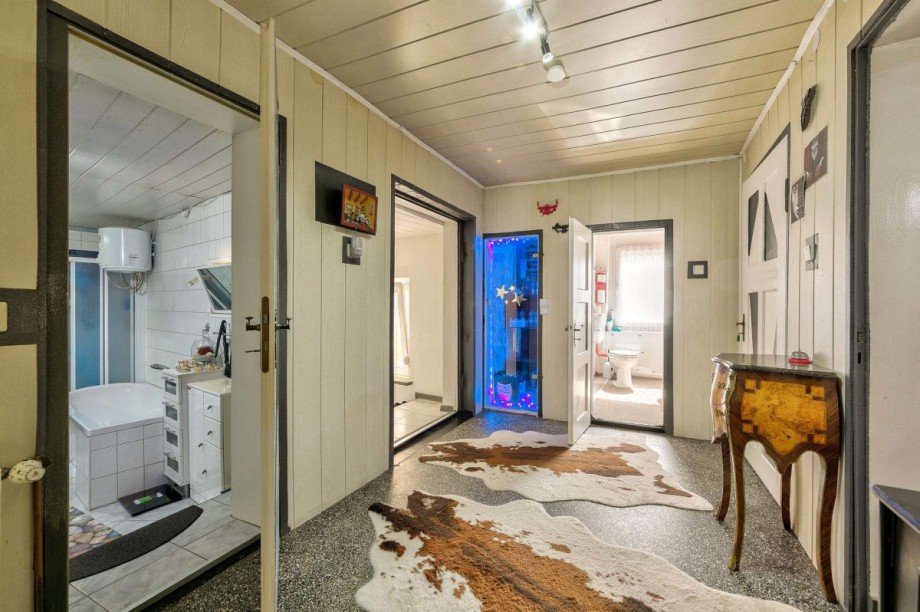 Flur mit Zugang zu den Wohnr�umen Wohnung Ziltendorf