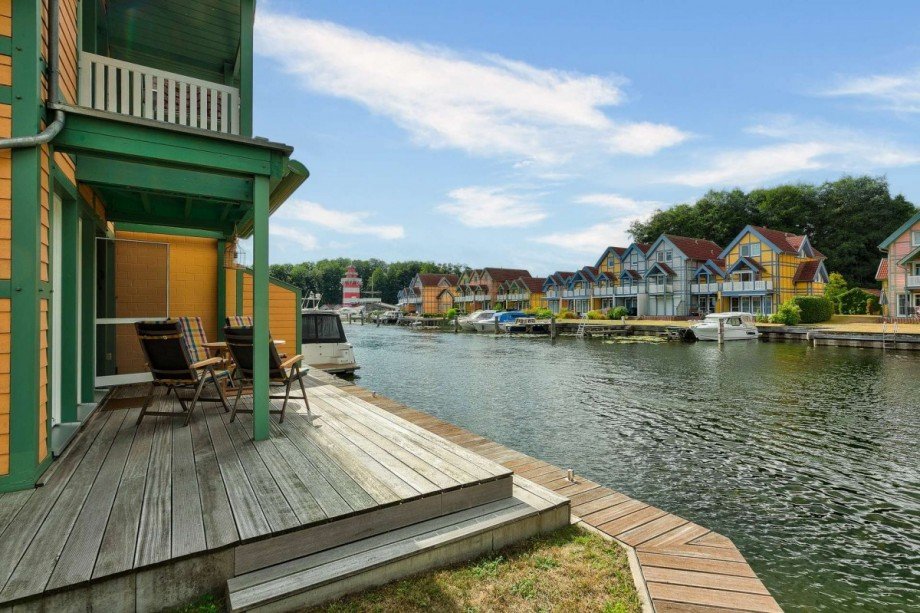 Eigener Bootssteg - direkt vom Haus ins Wasserrevier Haus Rheinsberg